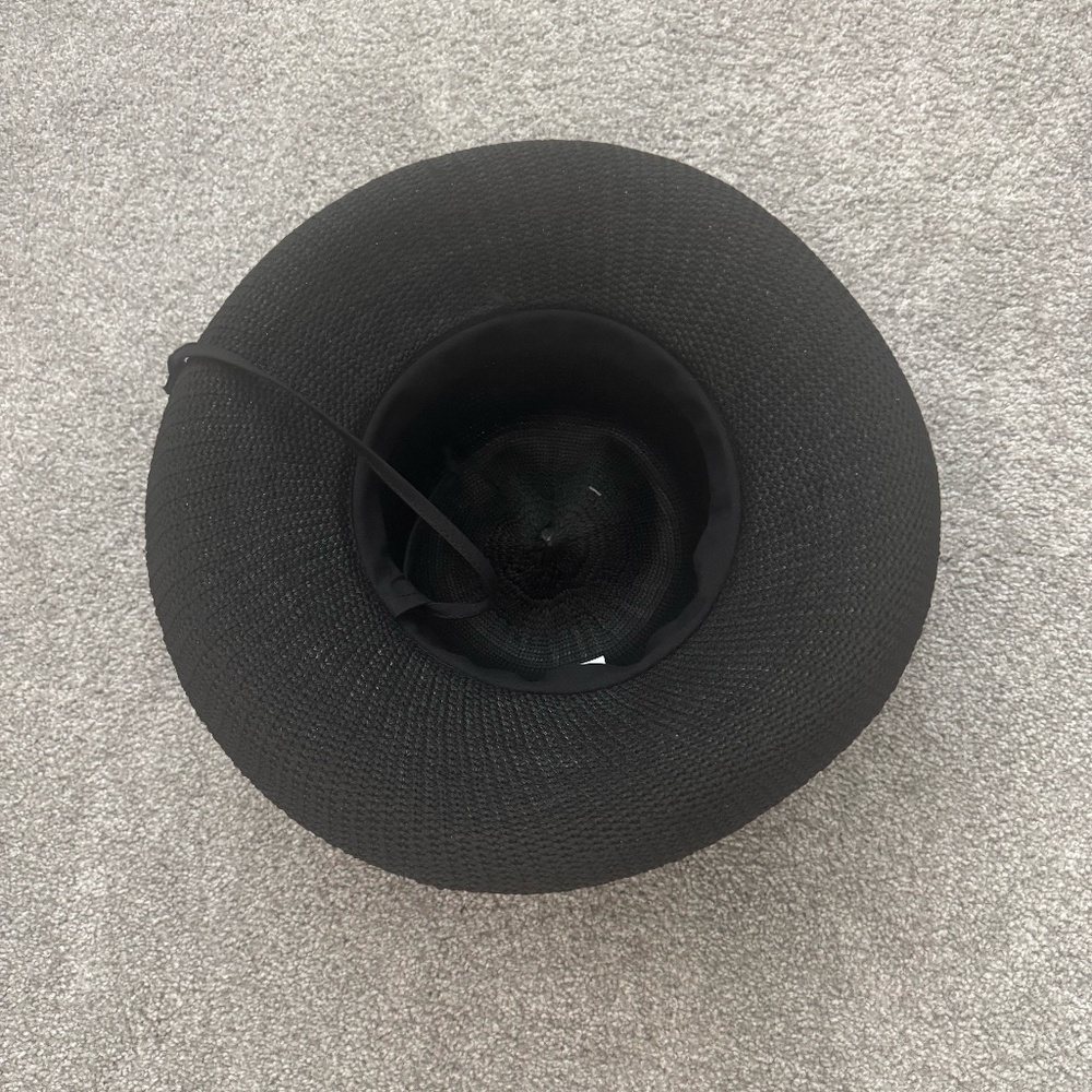 Sun hat - Picture 2 of 2